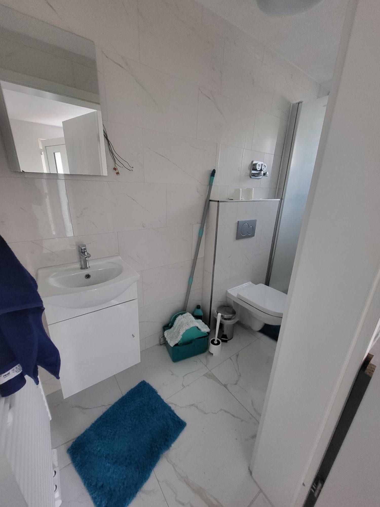 Stilvolle 2-Zimmer-Oase Mühlacker Esterno foto
